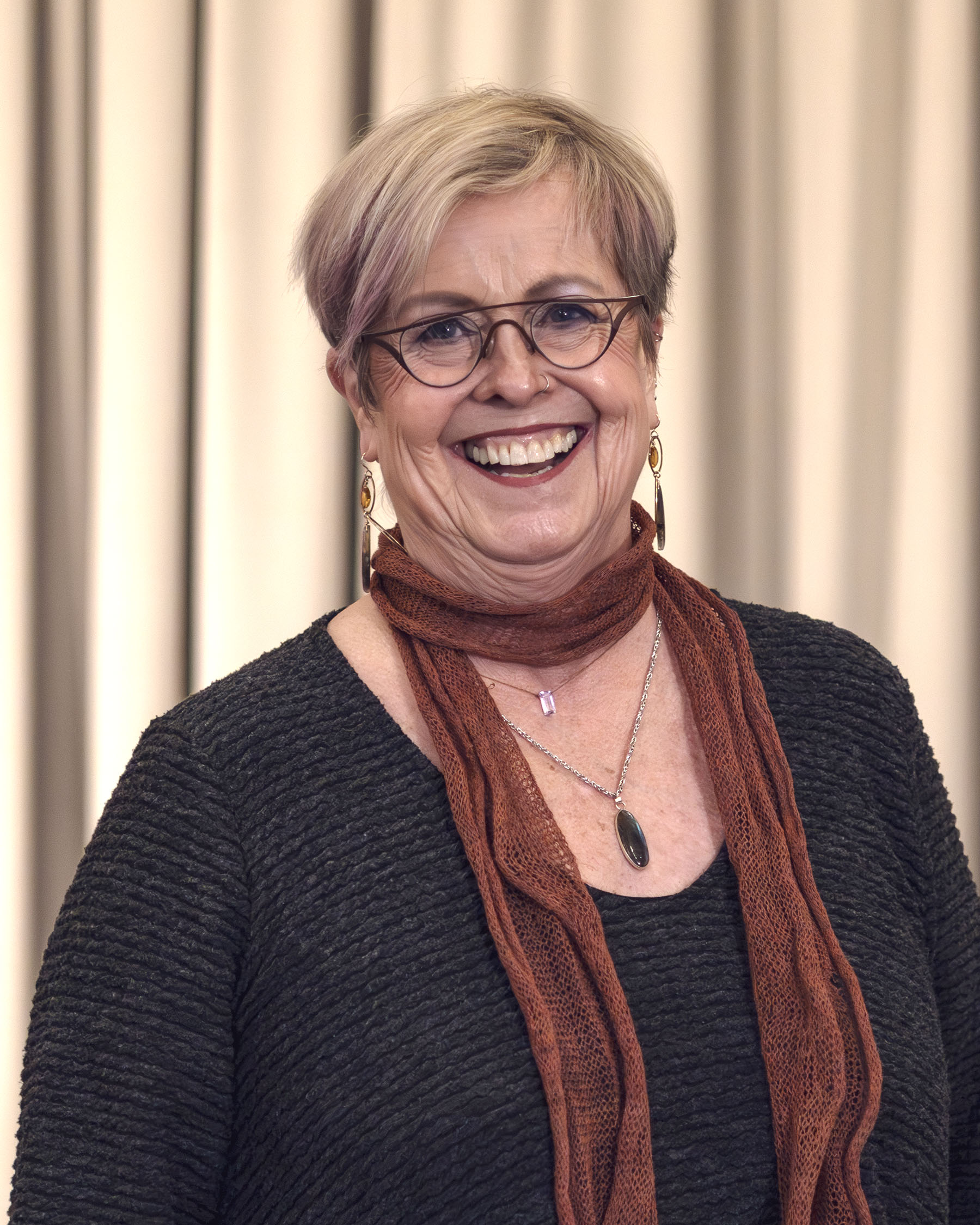 Saundra Lemaster